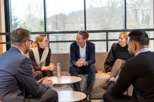 Møde mellem Newsec ledelsen om professionel ejendomsadministration i boligforening