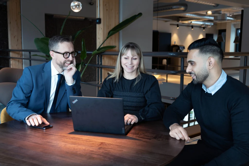 Newsec rådgivere i møde om ejendomsadministration for ejer- og andelsboligforeninger