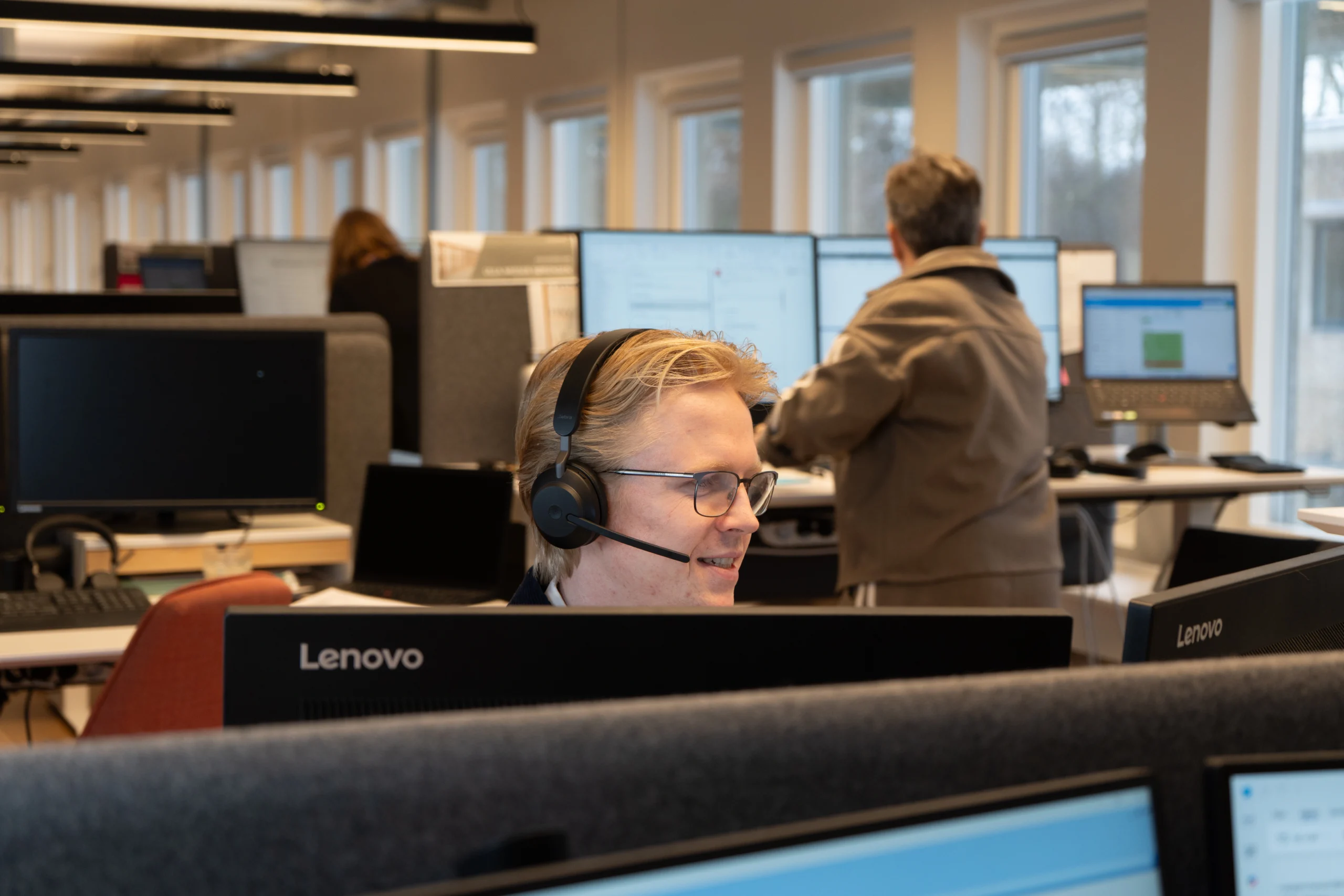 Hvad gør et professionelt ejendomsadministrationsselskab for ejerforeninger i Danmark